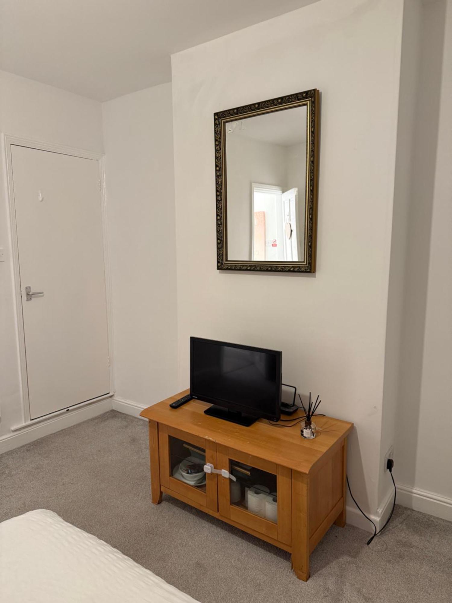 3 Bedroom Terraced Home نوتينغهام المظهر الخارجي الصورة